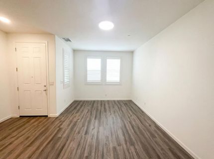 11088 International Dr, Rancho Cordova, CA 95670 Photo