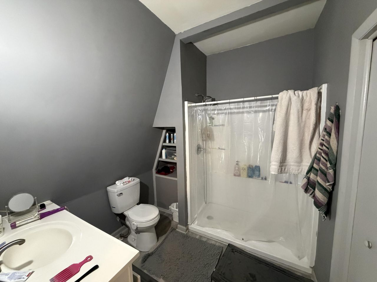 323 Knott Drive Photo 13