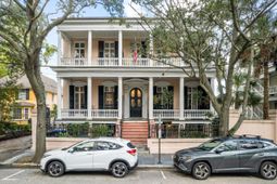 128 Wentworth Street photo 4