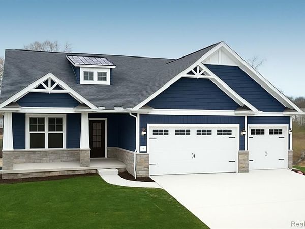 677 Round Rock Dr, Marion Twp, MI 48843