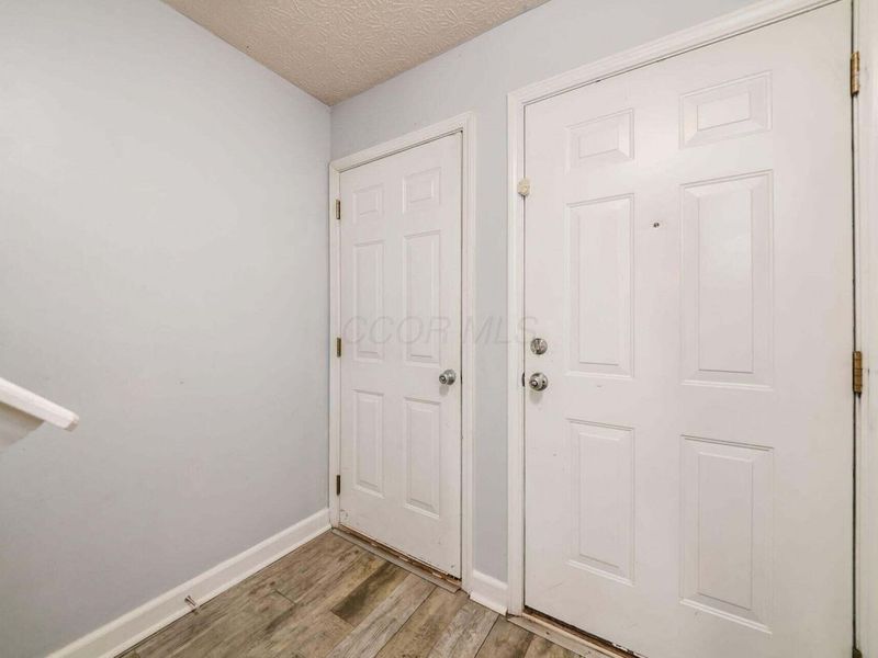 6977 Remsen Drive , Canal Winchester, OH 43110 Photo 2