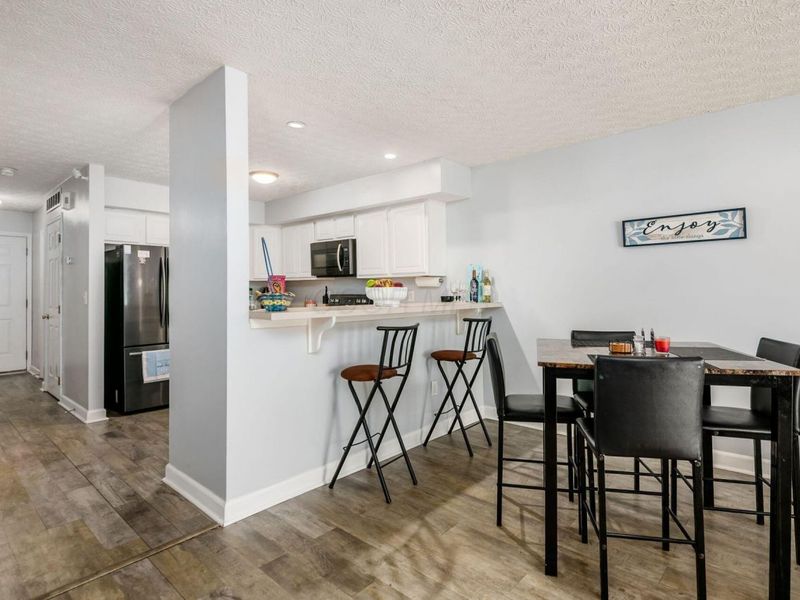 6977 Remsen Drive , Canal Winchester, OH 43110 Photo 5