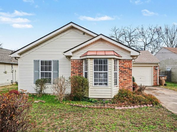 4417 Stoneview Dr, Antioch, TN 37013