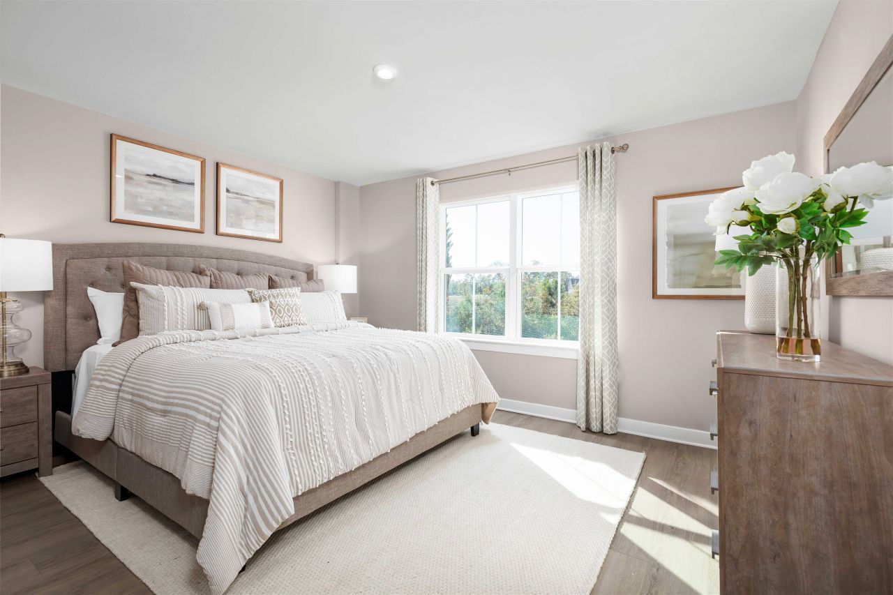 2301 Elowen Ln. Photo 8