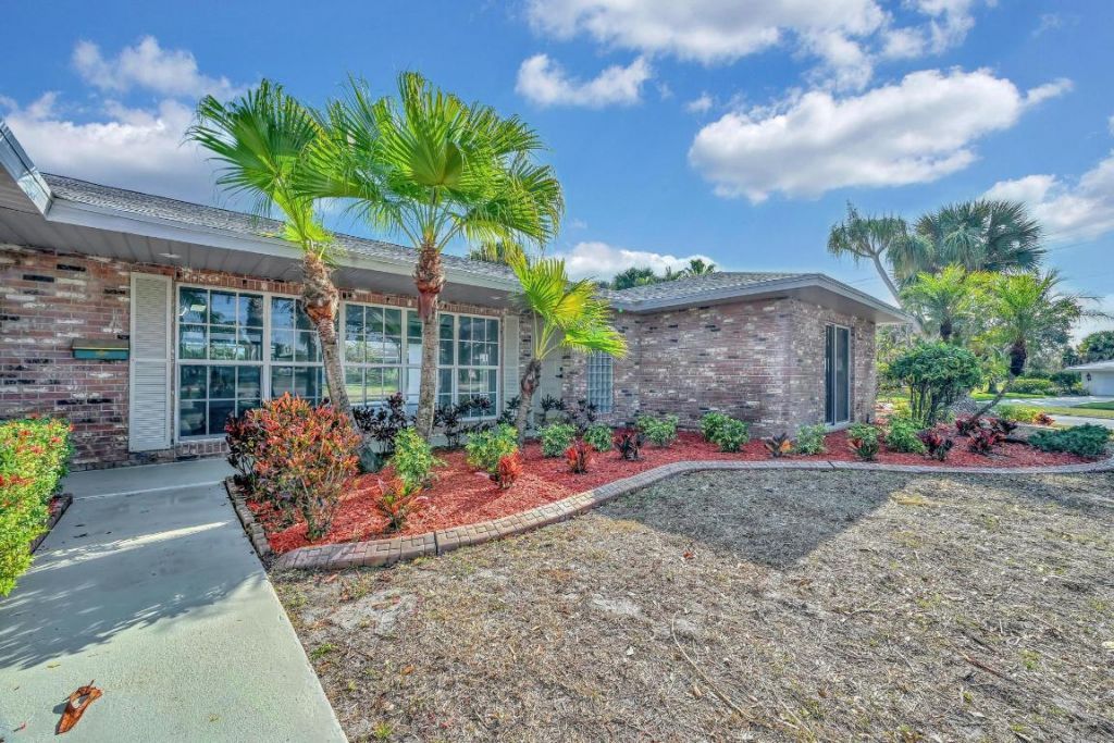 1704 SE Adair Road, Port Saint Lucie, FL 34952 Photo