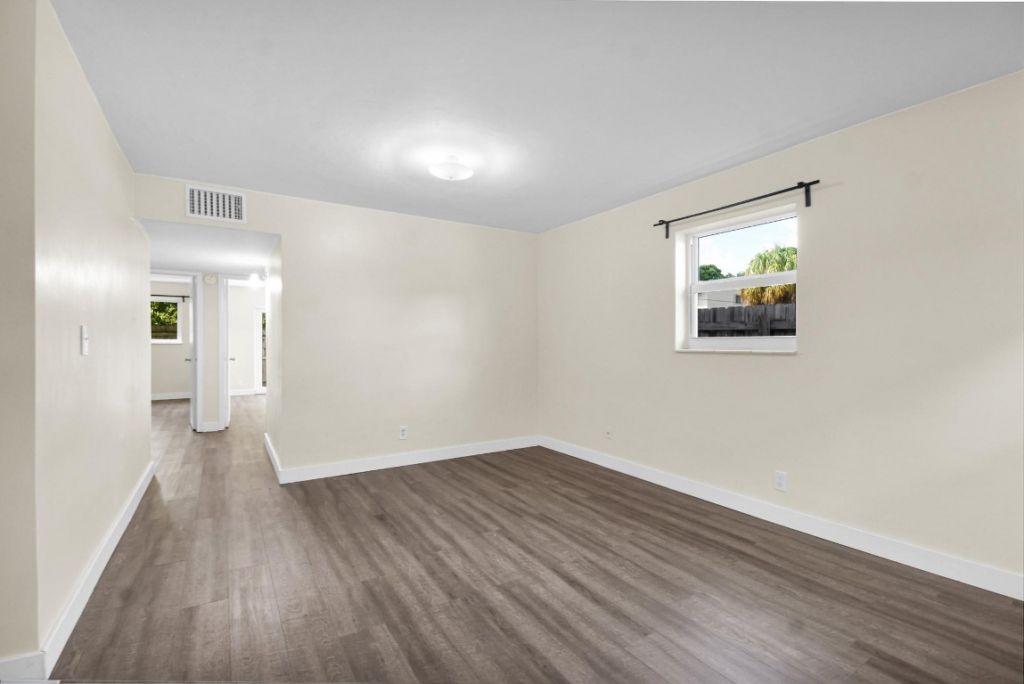 2466 Taylor Street, Unit 205, 2B, 3, Hollywood, FL 33020 Photo