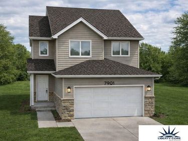 7901 N 94th Street, Omaha, NE 68122