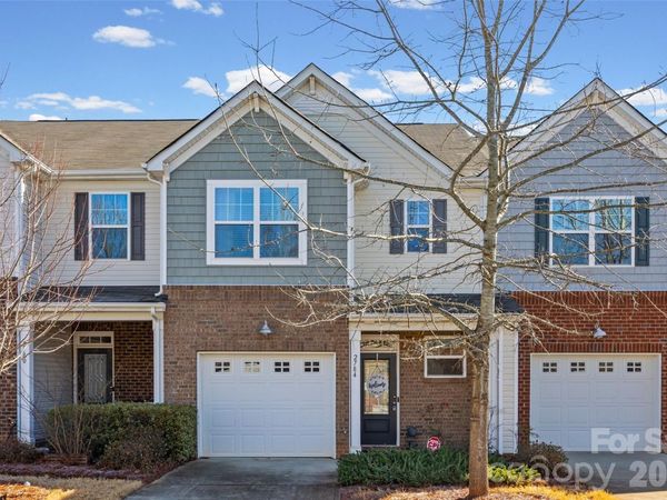 2784 Sawbridge Lane, Gastonia, NC 28056