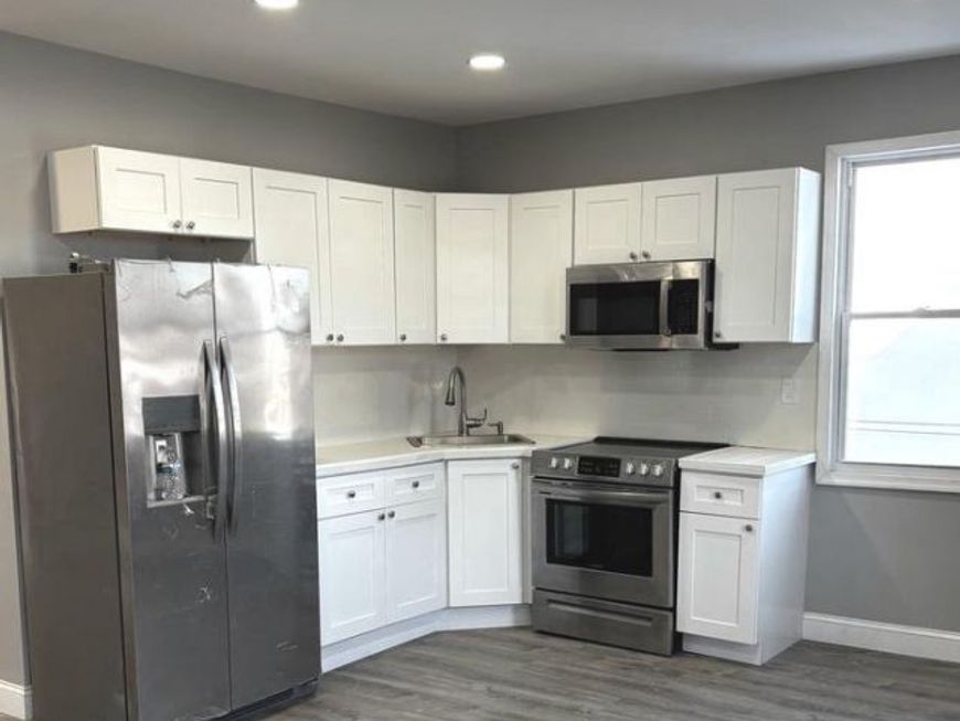 11890 Bustleton Avenue, Philadelphia, PA 19116 Main Photo