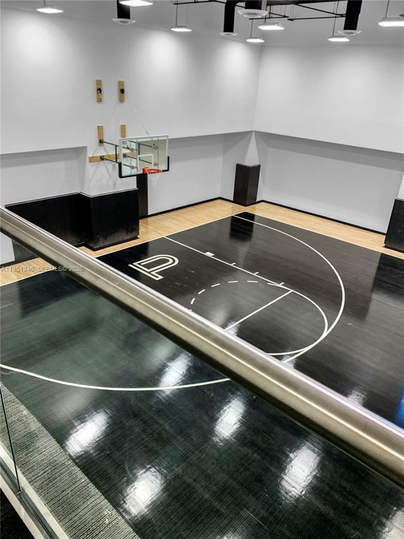 851 NE 1st Ave , Unit 3411, Miami, FL 33132 Photo