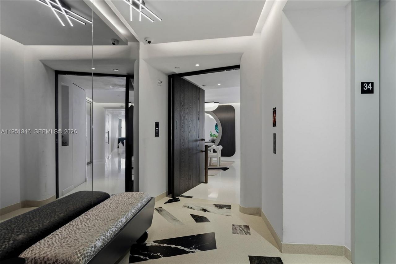 851 NE 1st Ave , Unit 3411, Miami, FL 33132 Photo