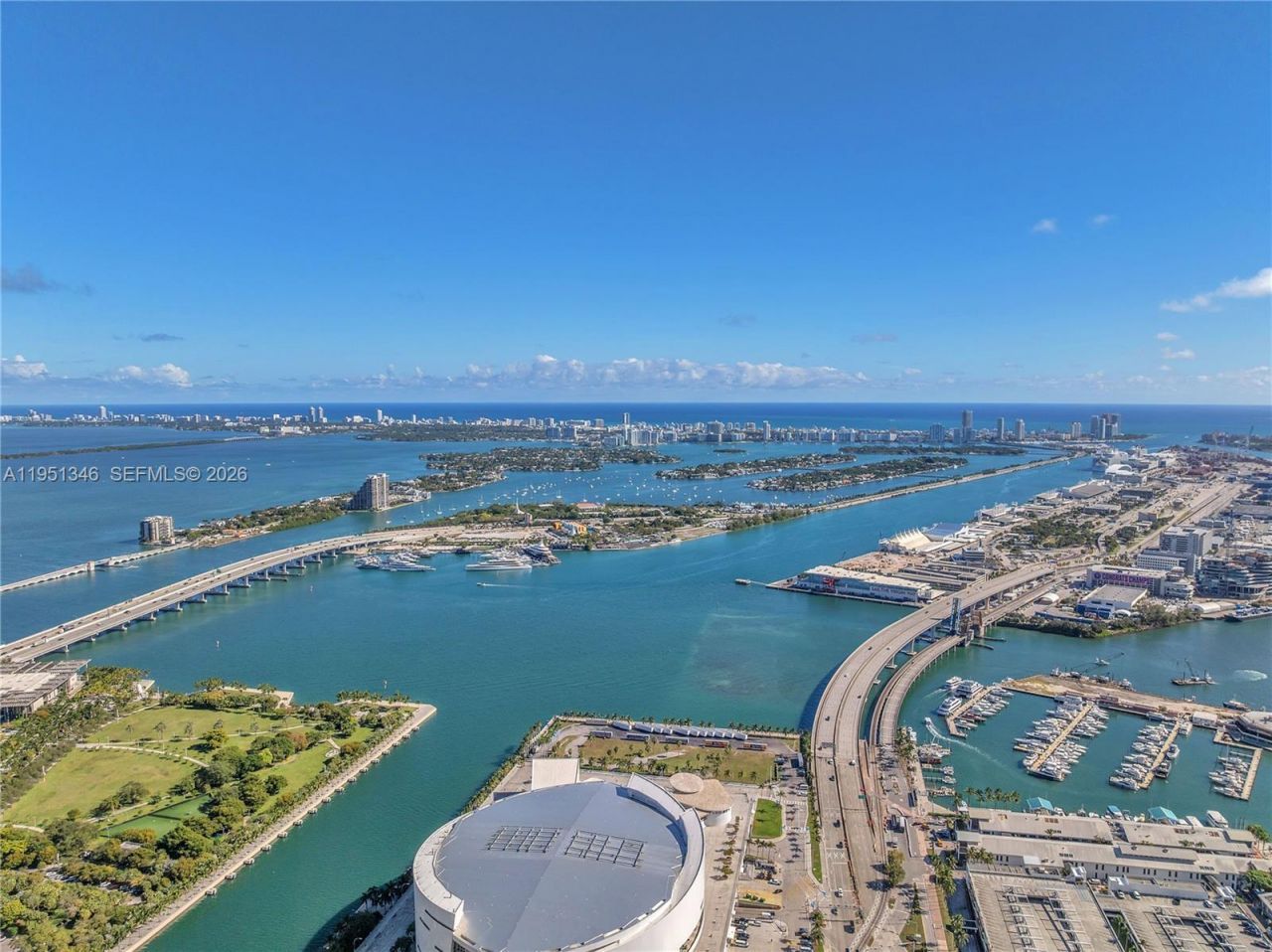 851 NE 1st Ave, Unit 3411, Miami, FL 33132 Photo