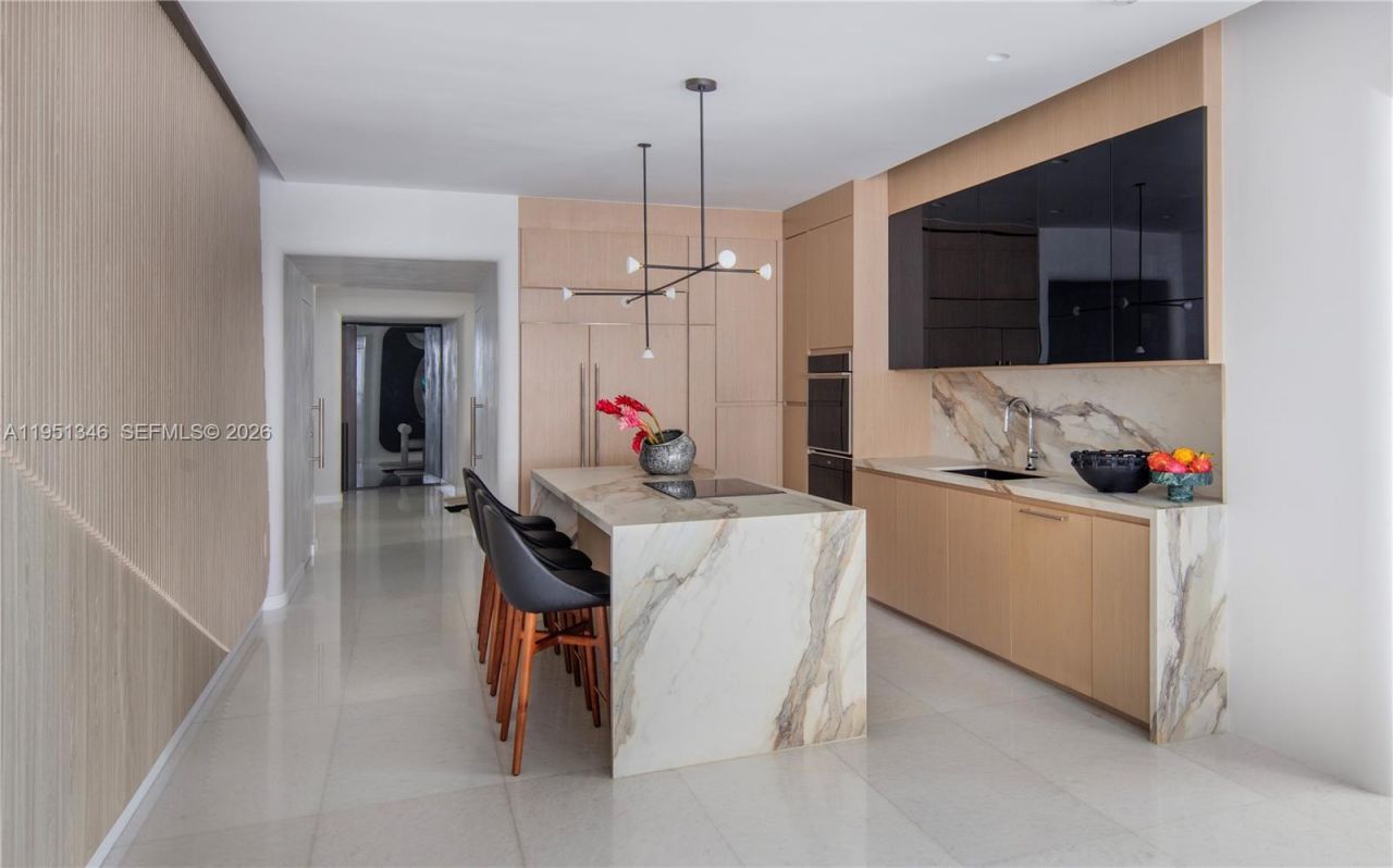 851 NE 1st Ave , Unit 3411, Miami, FL 33132 Photo