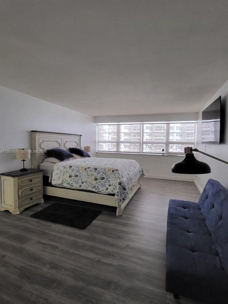 3430 Galt Ocean Dr, Unit 702, Fort Lauderdale, FL 33308 Photo