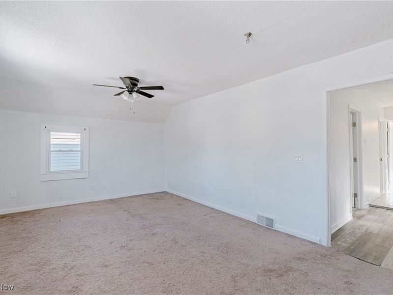 2131 W 104th Street, Cleveland, OH 44102 Photo 17