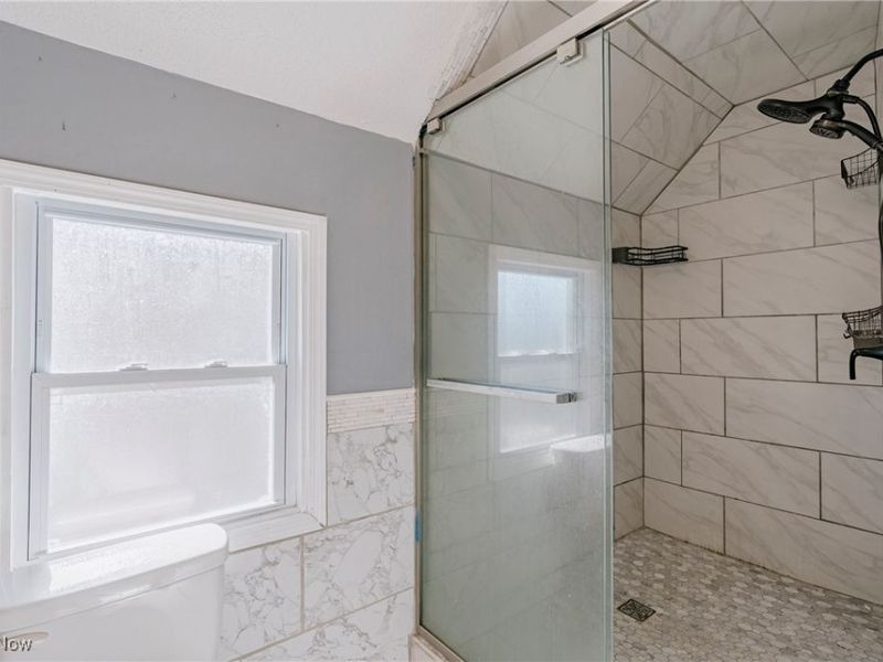 2131 W 104th Street, Cleveland, OH 44102 Photo 24