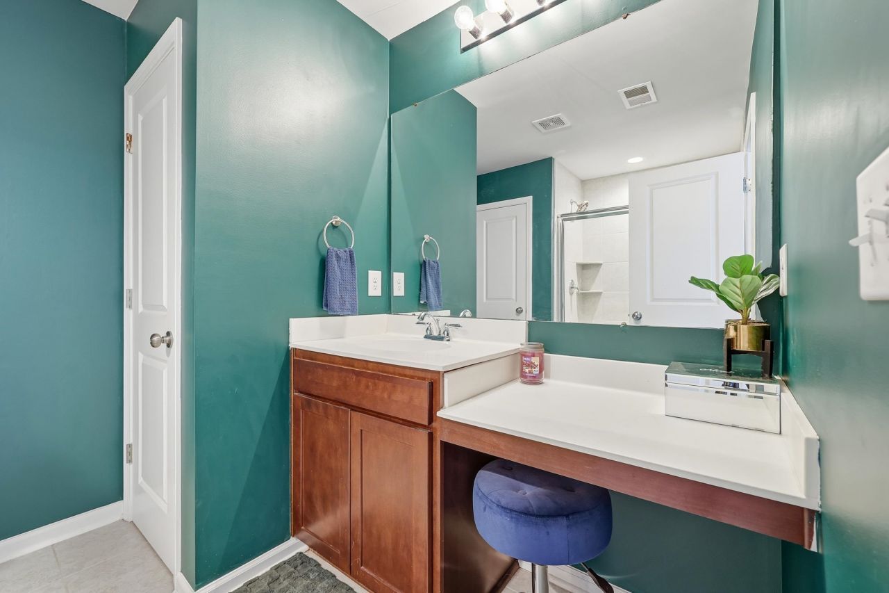 892 Wild Leaf Loop Photo 31