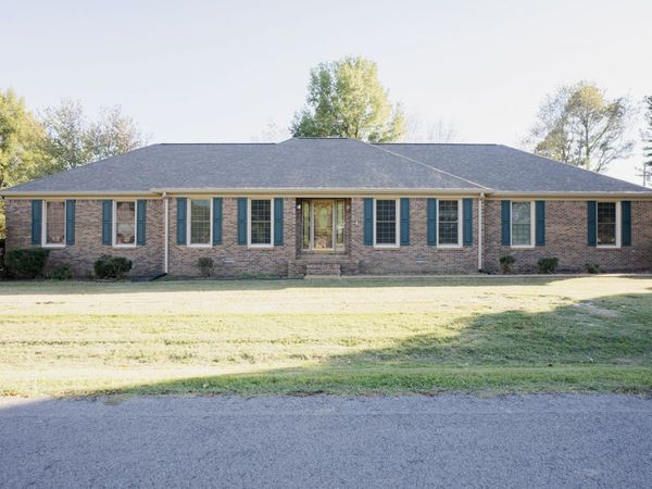9257 Birdie Ln, South Fulton, TN 38257