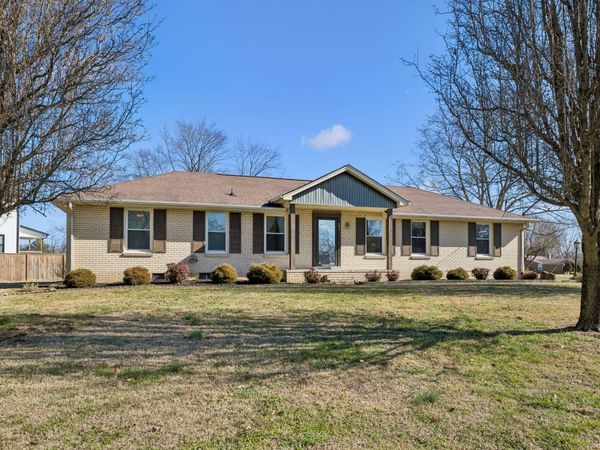 601 Denver Dr, Hermitage, TN 37076