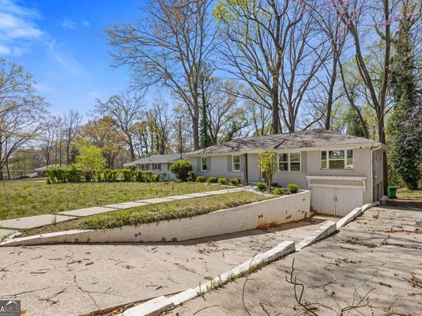 2779 Horse Shoe Drive, Atlanta, GA 30316