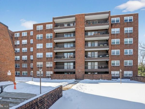 215 HADDONFIELD CMNS, Unit 215, HADDONFIELD, NJ 08033