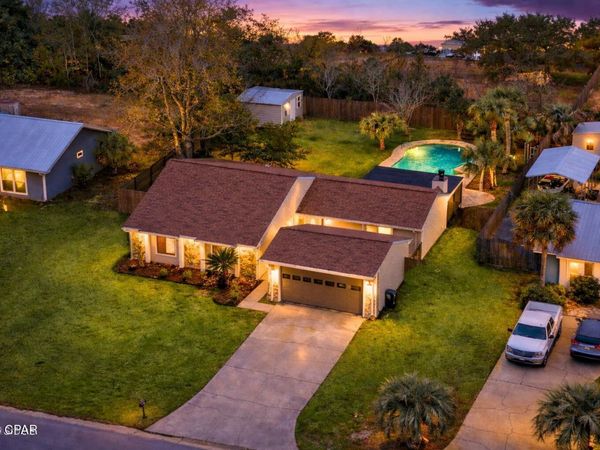 168 Derby Woods Drive, Lynn Haven, FL 32444