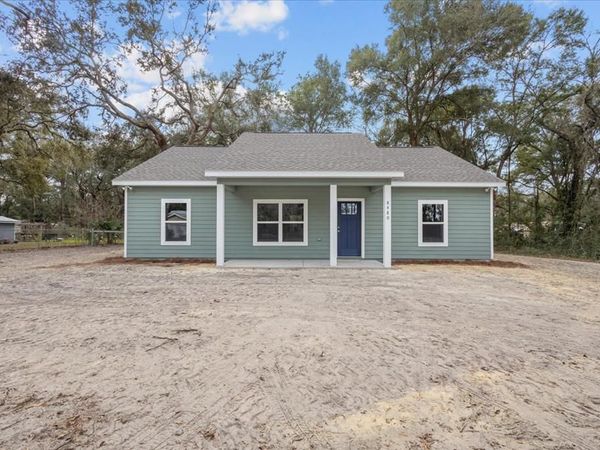 8480 NW 173rd Pl, Fanning Springs, FL 32693