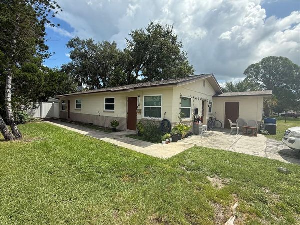 521 88TH AVENUE N, ST PETERSBURG, FL 33702
