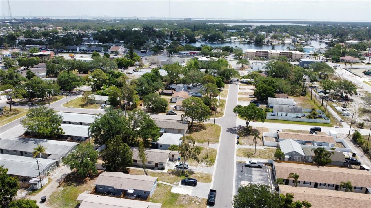 521 88th Avenue N, Saint Petersburg, FL 33702 Photo