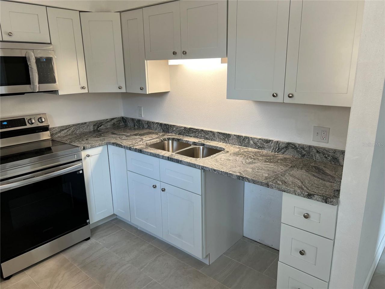 521 88th Avenue N, Saint Petersburg, FL 33702 Photo