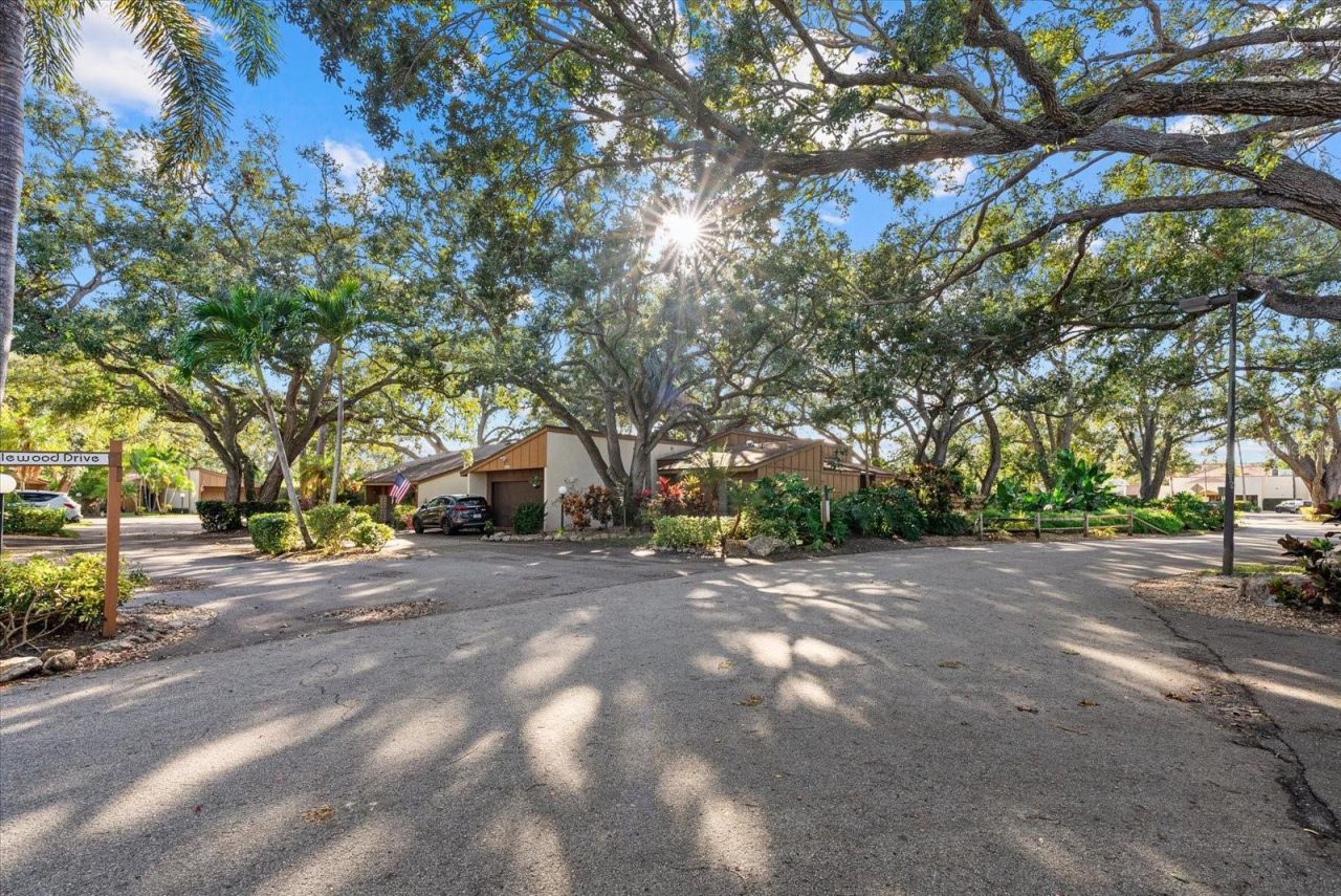 2506 Songbird Lane, Unit 46, Bradenton, FL 34209 Photo