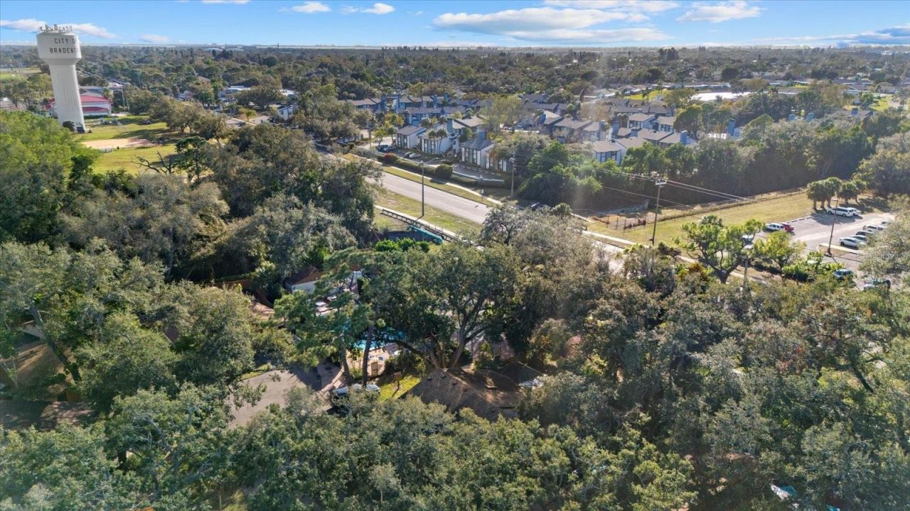 2506 Songbird Lane, Unit 46, Bradenton, FL 34209 Photo