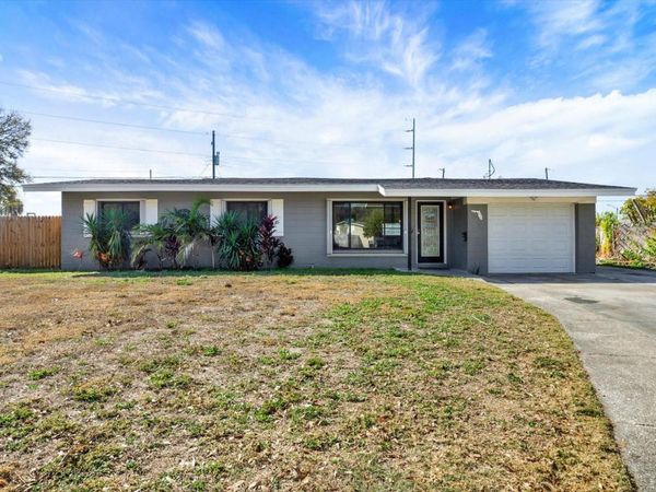 6060 39TH AVENUE N, ST PETERSBURG, FL 33709