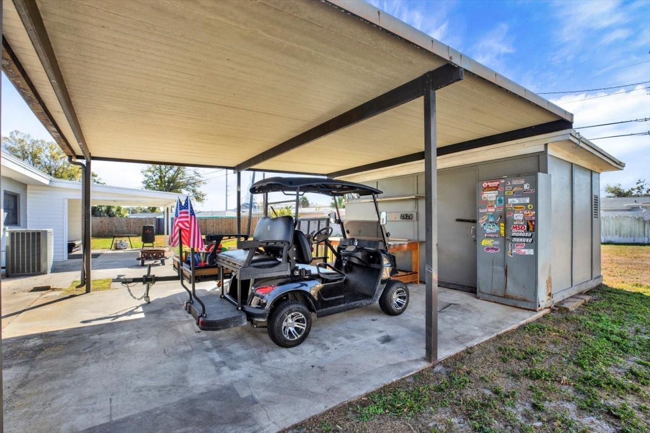 6060 39th Avenue N, Saint Petersburg, FL 33709 Photo