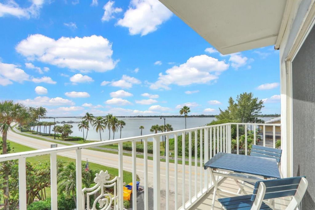 3030 S Ocean Boulevard S, Unit 332, Palm Beach, FL 33480 Photo