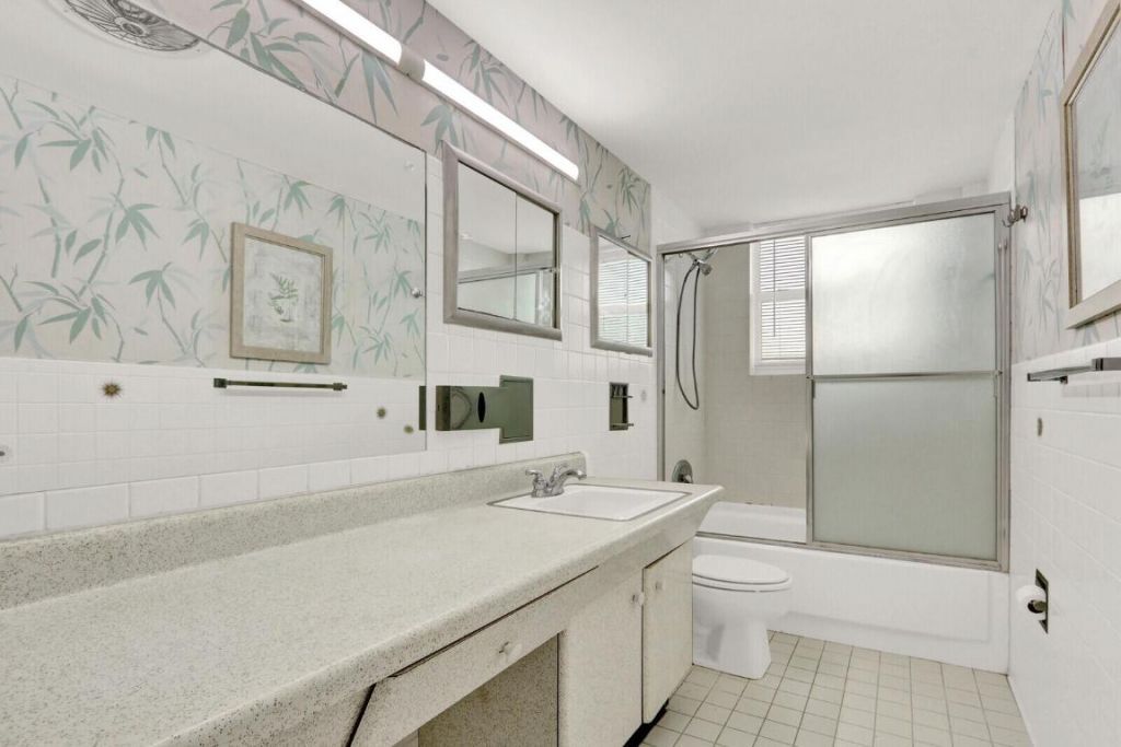 3030 S Ocean Boulevard S, Unit 332, Palm Beach, FL 33480 Photo