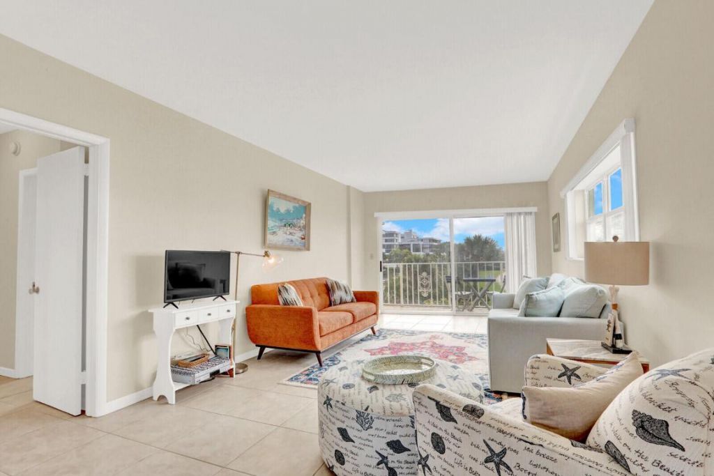 3030 S Ocean Boulevard S, Unit 332, Palm Beach, FL 33480 Photo