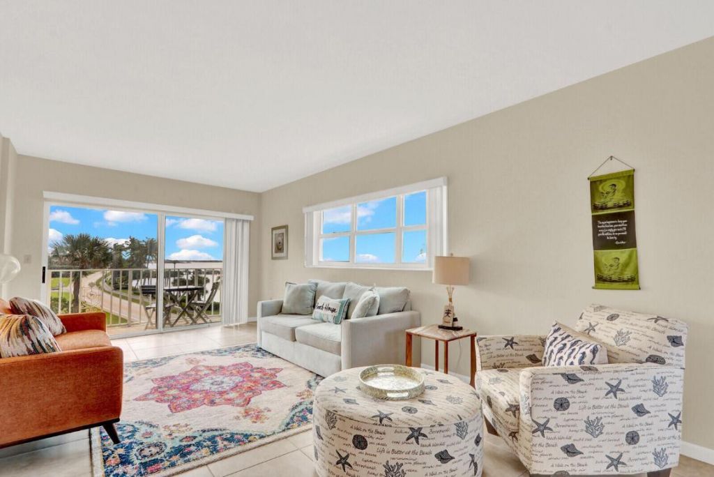 3030 S Ocean Boulevard S, Unit 332, Palm Beach, FL 33480 Photo