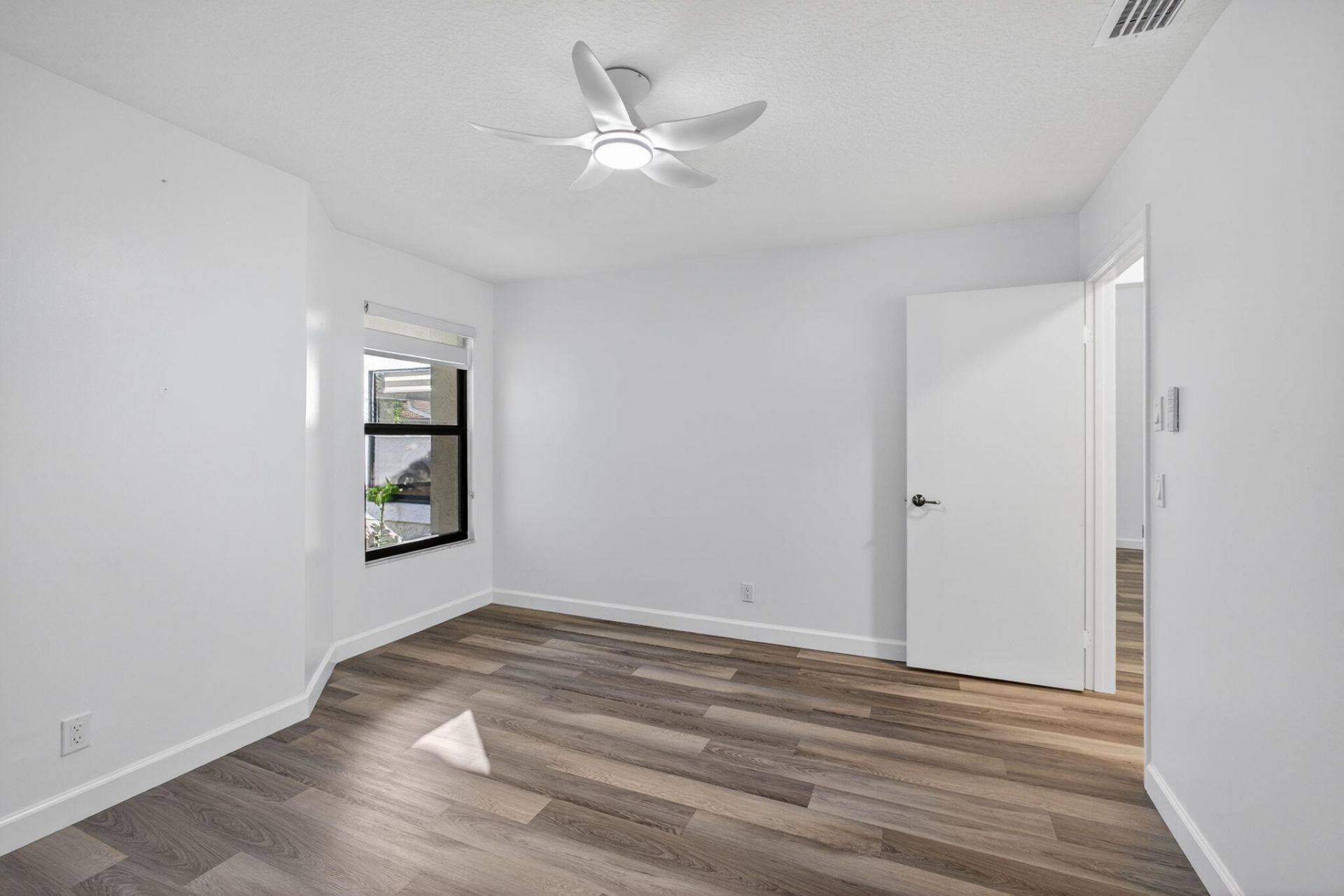 703 Saint Giles Court, Palm Beach Gardens, FL 33418 Photo