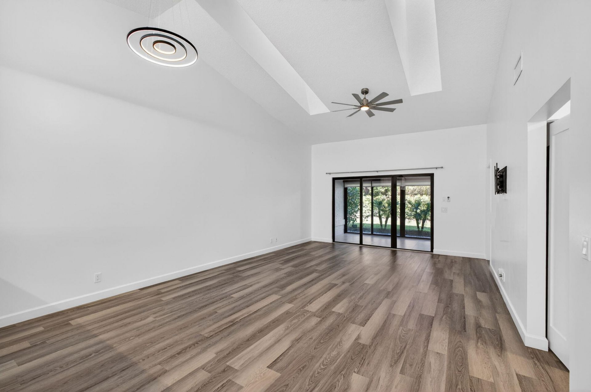 703 Saint Giles Court, Palm Beach Gardens, FL 33418 Photo