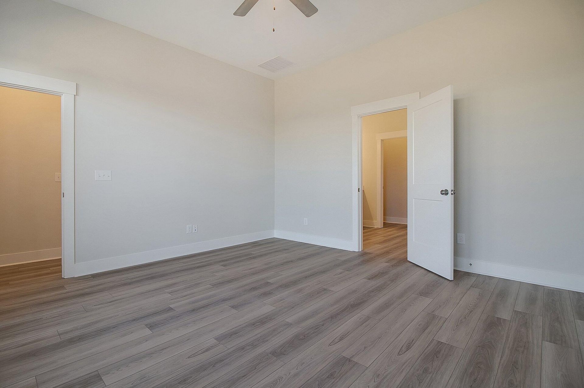 295 Brightside Trail Photo 16