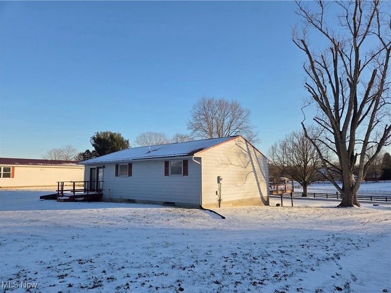 155 Sandy Drive SE, New Philadelphia, OH 44663 Photo 7