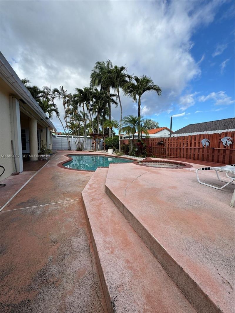 14241 SW 36th St, Miami, FL 33175 Photo