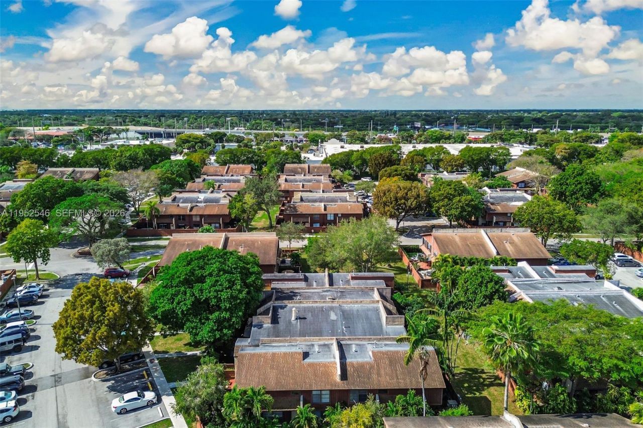 7014 SW 114th Pl, Unit C53, Miami, FL 33173 Photo