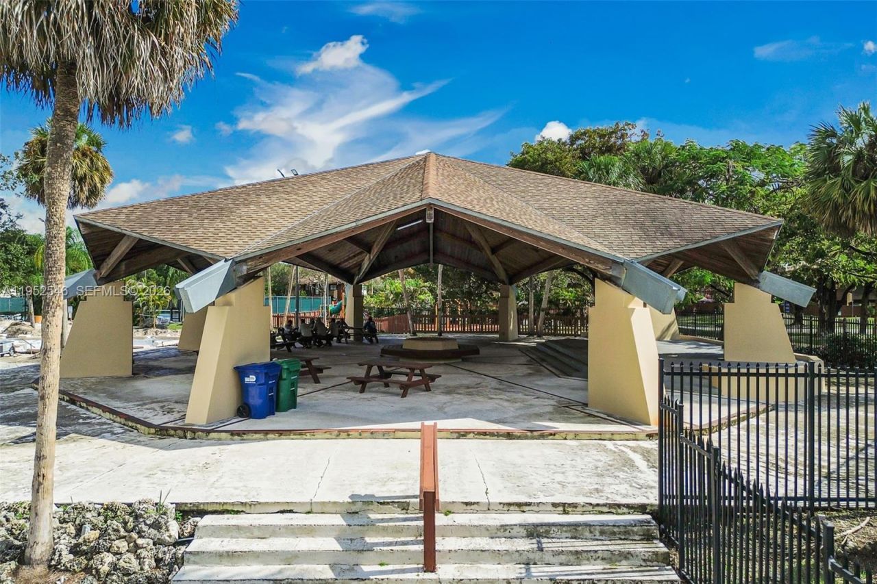 7014 SW 114th Pl, Unit C53, Miami, FL 33173 Photo