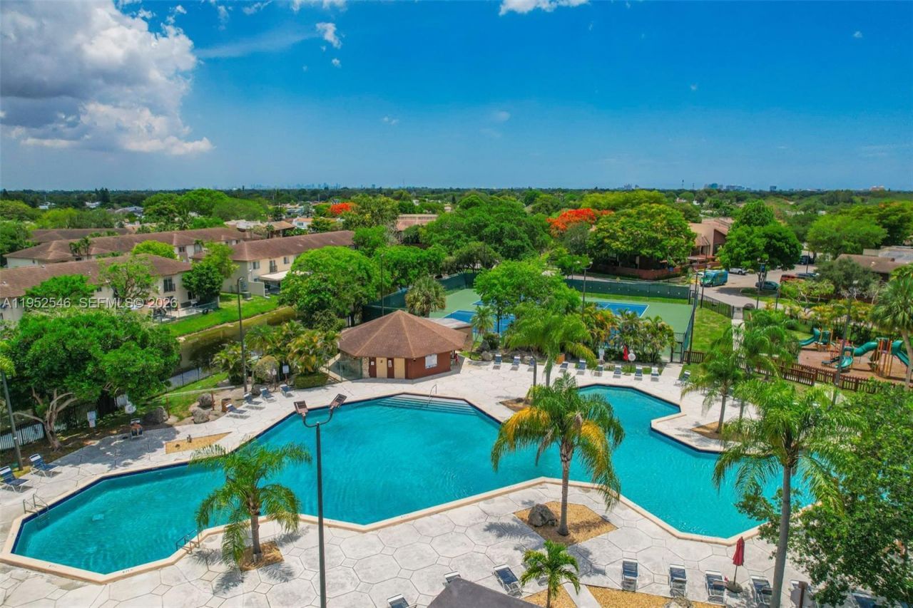 7014 SW 114th Pl, Unit C53, Miami, FL 33173 Photo