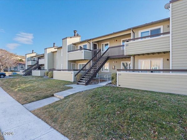 7680 Bluestone Drive, Unit 382, Reno, NV 89511
