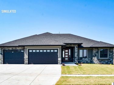 512 Deep Water Bay, Lincoln, NE 68527