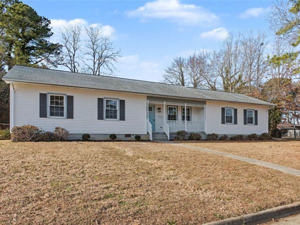 20 Linda Drive, Newport News, VA 23608
