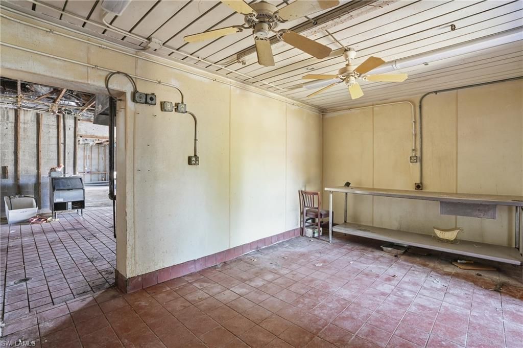 16541 San Carlos Blvd, Fort Myers, FL 33908 Photo